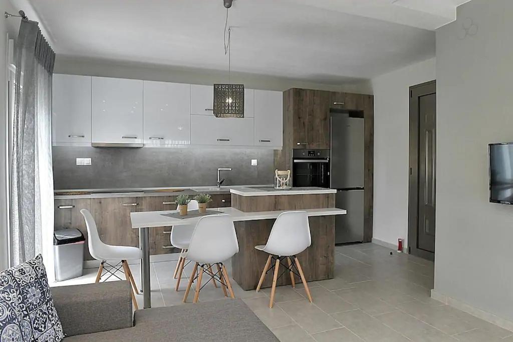 Crystallia Seaside Maisonette By Rentalspro- Nea Moudania Exterior photo